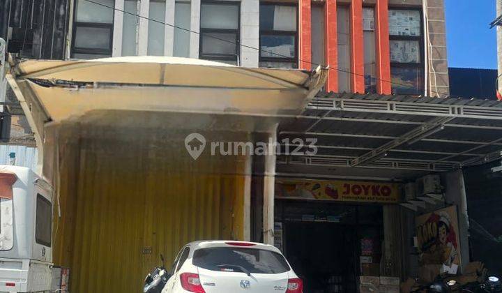 Ruko Premium 3 Lantai Raya Dewi Sri Kuta Bali 1