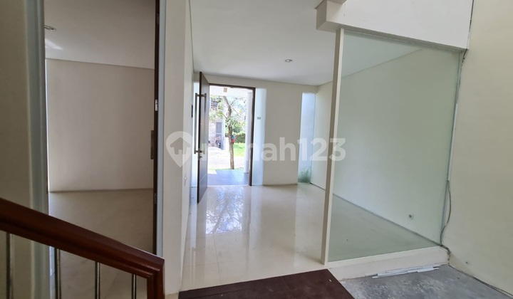 Rumah Cantik Cluster Citraland Denpasar Bali 2