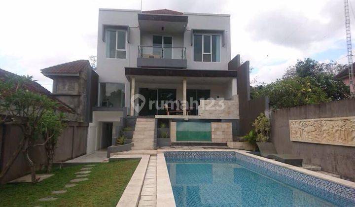 Villa Cantik  Strategis Gunung Catur Denpasar Bali 1