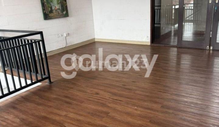 Rumah 2 Lantai di Taman Griya Jimbaran Badung, Bali 2