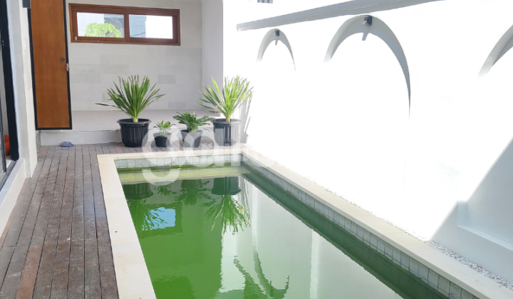 VILLA BAGUS 1-STORY IN BLONGKEKER PURI GADING JIMBARAN BADUNG, BALI