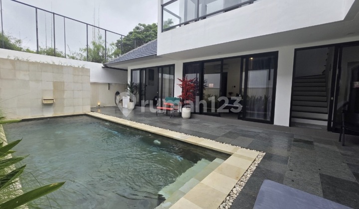 Villa Luxury Pantai Berawa Canggu Bali