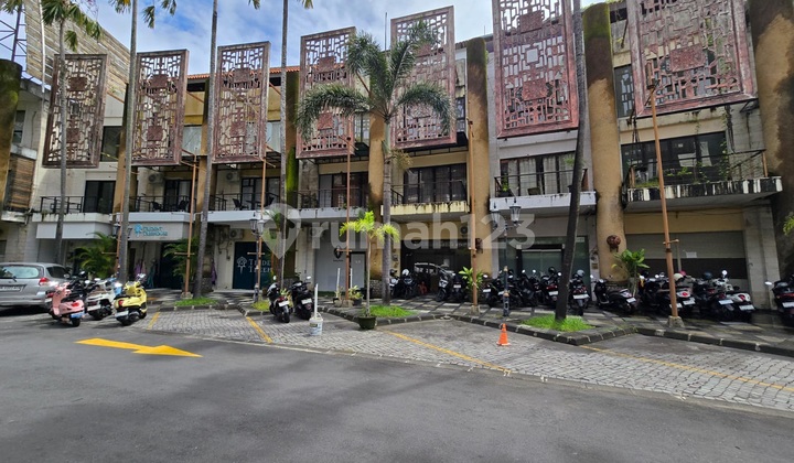 Ruko Murah Strategis 3 Lantai Istana Kuta Galeria Bali Ruko Murah Strategis 3 Lantai Istana Kuta Galeria Bali