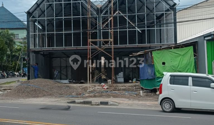 Mezzanine Shop Office in Business Area on Mahendradatta Street, Denpasar