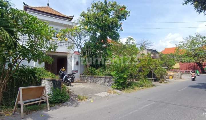 Modern Tropical Beautiful Villa Kutat Lestari Sanur Bali 2