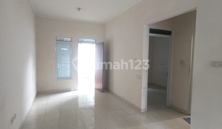 For Sale Beautiful House SHM 96m² Land in Baranangsiang Indah Bogor, location near toll road and strategic 2