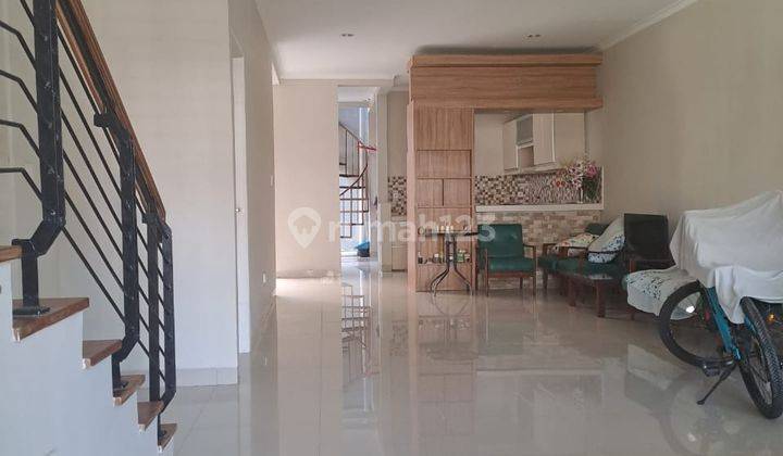Di Jual Rumah Bagus 2 Lantai Semi Furnished Di Royal Tajur Bogor 10