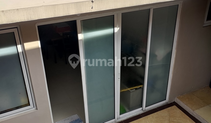 Di Jual Rumah Bagus Furnished 2 Lantai SHM di Royal Tajur Bogor 11