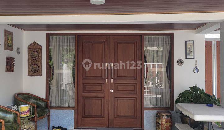 For Sale Rumah Sudah Renovasi SHM Lt 569m² di Cikini , Menteng , Jakarta 2