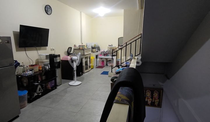 For Sale 3-Story Ruko with SHM in Sentul, Babakan Madang, Suitable for Business, Strategic Location 2