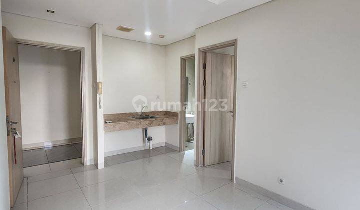 For Rent and Sale 2 Bedroom Luas 42m² Unit Apartemen Elpis Residence Gunung Sahari Jakarta 2
