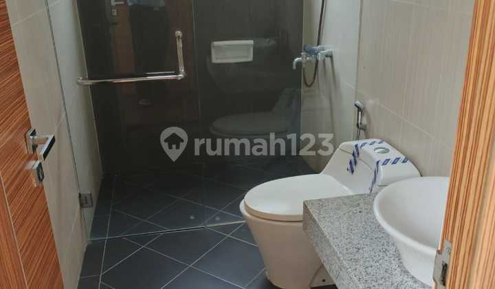 For Sale Rumah SHM LT 396m² LB 400m² di Hilltop Sentul City Bogor 2
