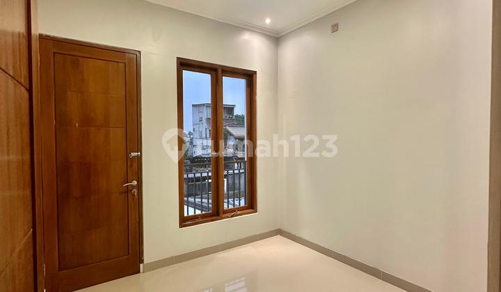 For Sale Rumah Cantik Murah LT  99m² LB 105m² di Pahlawan Residence , Sawangan , Depok 2