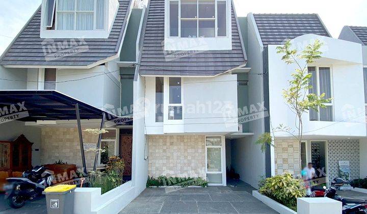 Rumah 3 Lantai Modern Minimalis Pusat Kota Malang 1