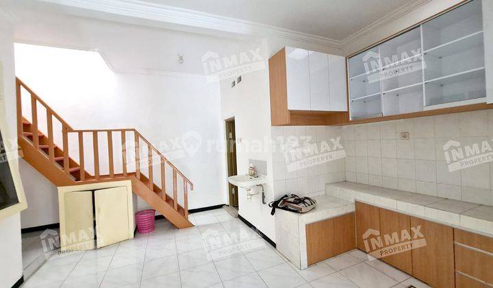 Disewakan Rumah Dekat Superindo Sekolah Malang 2