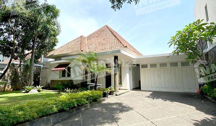 Rumah Vintage Shm Pusat Kota Malang 1