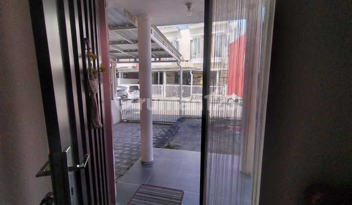 Minimalist House De Naila Residence Menganti Gresik 2