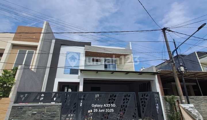 Rumah New With Private Pool 300 Meter Raya Merr Surabaya Timur
