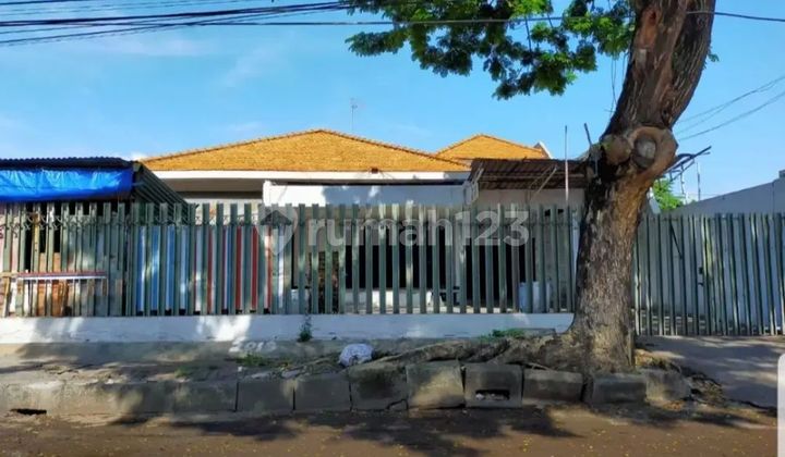 Rumah Pusat Kota (area Kartini, Pandegiling, Raya Darmo) Surabaya Pusat  2