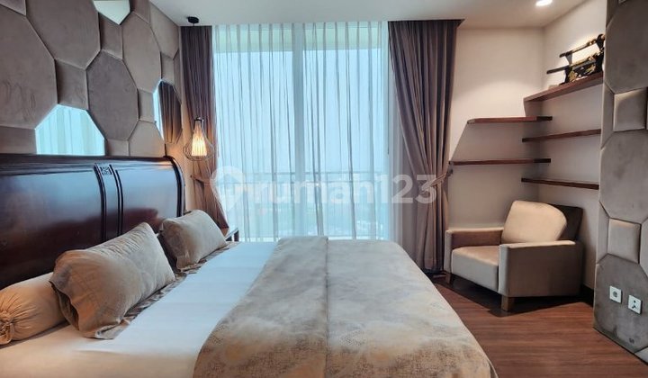 Luxury 2Br + 1 Study Room Pakubuwono House ,Interior Mewah & View Lepas