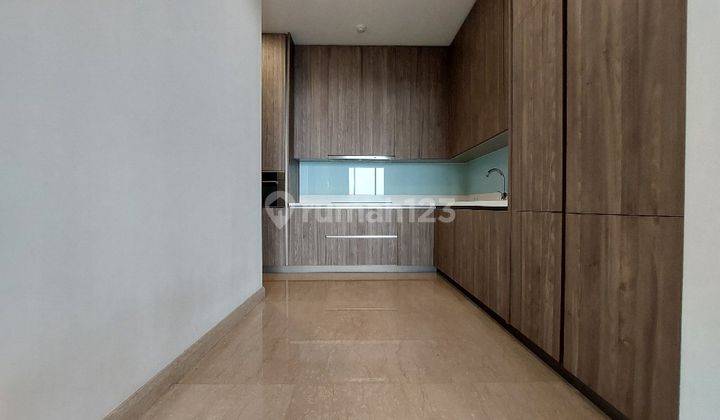 Combine Pakubuwono Spring 4 Bdr , City View, Unfurnished