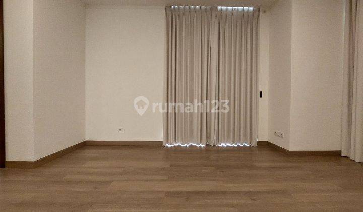 Combine Pakubuwono Spring 4 Bdr , City View, Unfurnished