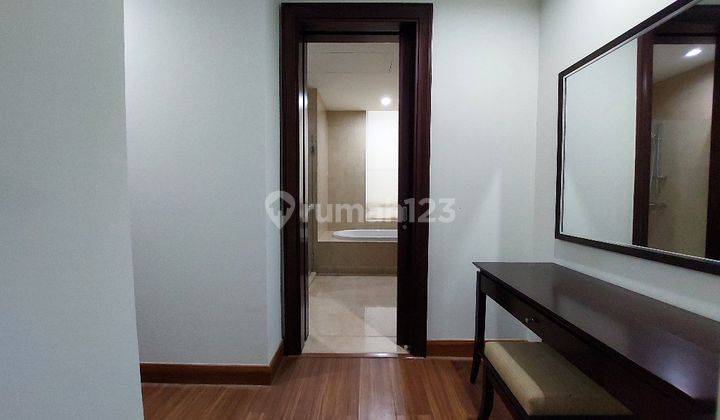 Grab It Fast , Good Deal Pakubuwono View 3 BR Unfurnished Bagus 2