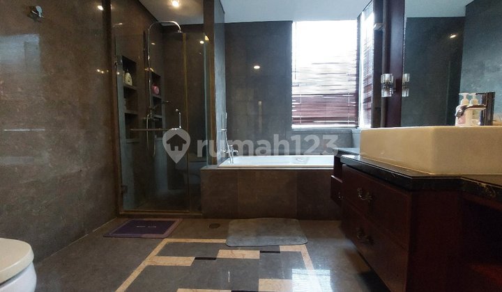 For Sale , 3 bdr The Capital Residence , luas 177m  2