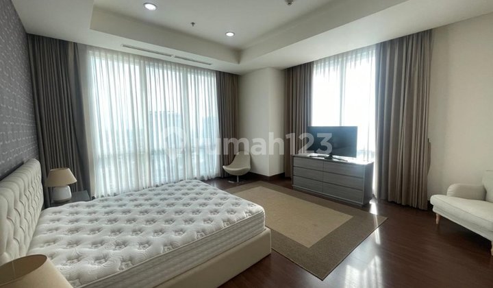 Pakubuwono Signature 4 Bdr Plus 1 Study Room 2