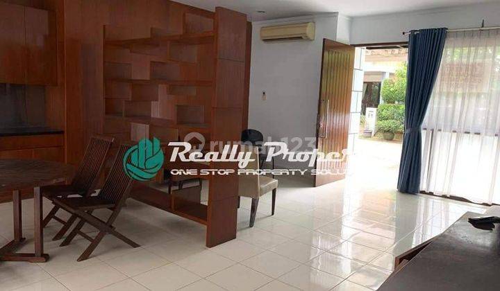 DISEWAKAN RUMAH MEWAH ADA KOLAM RENANG PRIBADI, HOOK DIPREMIER ESTATE 1 BAMBU APUS, CIPAYUNG, JAKARTA TIMUR 3