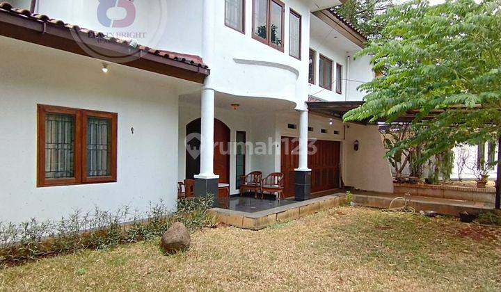 Dijual Rumah Besar Elegan di Cikini Bintaro Jaya 1