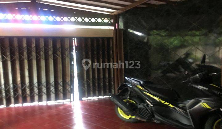 Rumah lama strategis dpn jln ramai 2