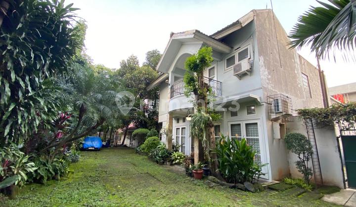 Rumah Luas di Jakarta Timur 2