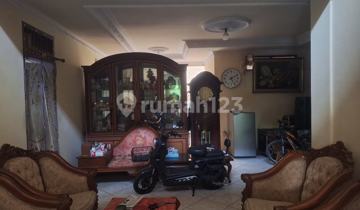 Rumah di Pondok Bambu. Bagus. Bebas Banjir. Jarang Ada Rumah di Pondok Bambu. Bagus. Bebas Banjir. Jarang Ada