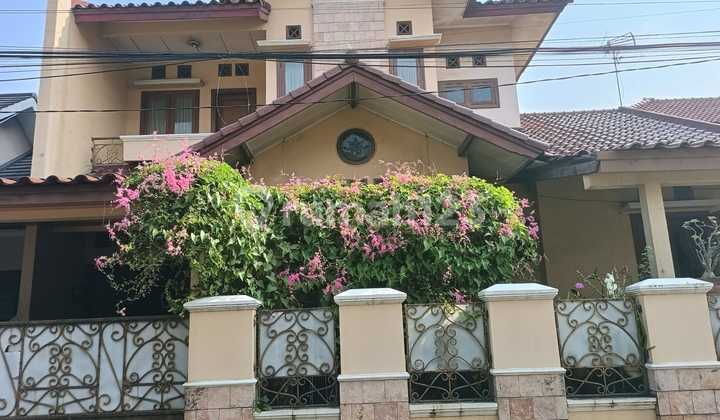 Rumah Depkes 2. Bagus. Bebas Banjir.