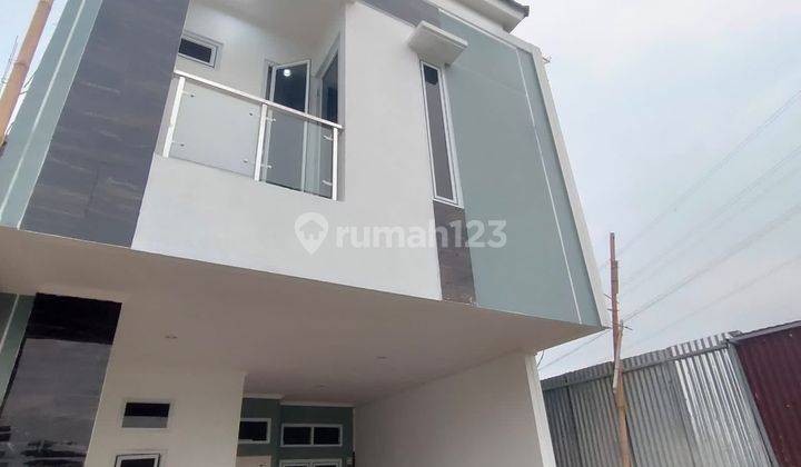 Rumah 2 Lantai Dekat Dengan Perkantoran Di Pisangan Jakarta 2