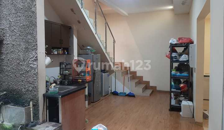 Rumah Modern Siap Huni di Cinere – Depok 2