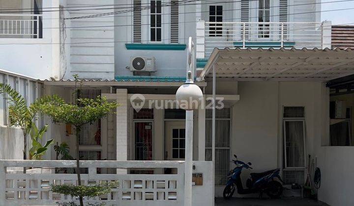 Rumah 2 lantai Modern Bukit Cimanggu City Cluster Akses Tol 1