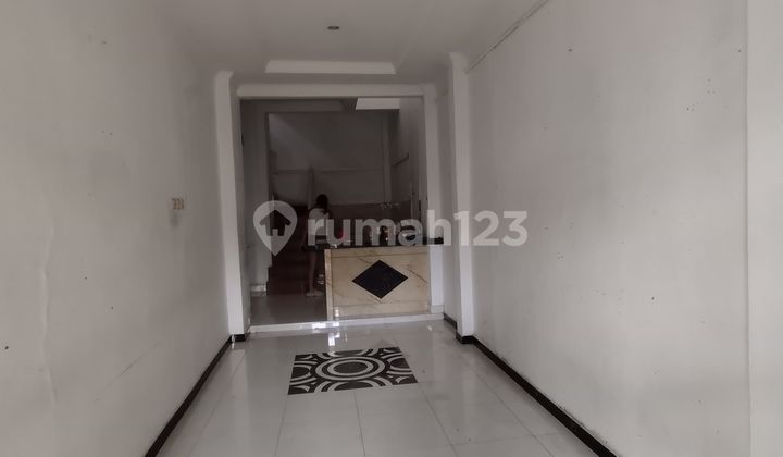 2-Story House in Puri Nirwana 3, Karadenan 2