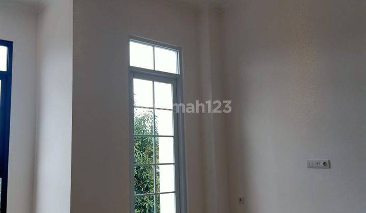 Rumah Baru Classic Modern di Graha Raya Bintaro, Tangerang 15
