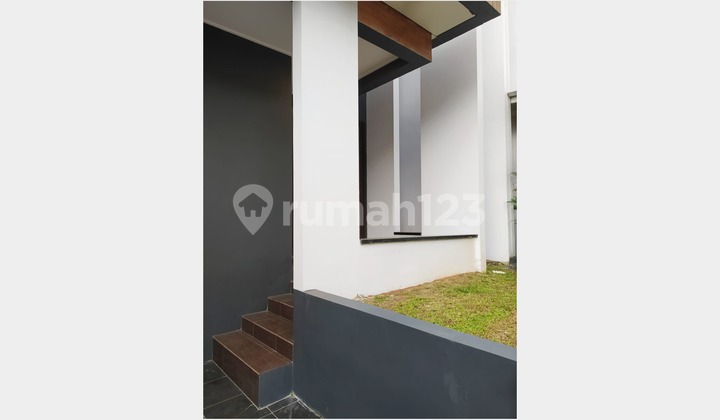 Rumah Bagus Dan Rapih Di Discovery Bintaro Tangerang Selatan 2
