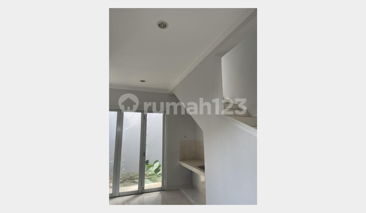 Siap Huni, Rumah, 2 Lantai, PPJB di Graha Raya Bintaro 2