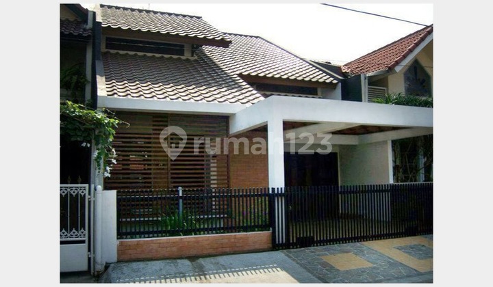 Rumah Bagus Siap Huni Sektor 5 - Bintaro, Tangerang Selatan Rumah Bagus Siap Huni Sektor 5 - Bintaro, Tangerang Selatan