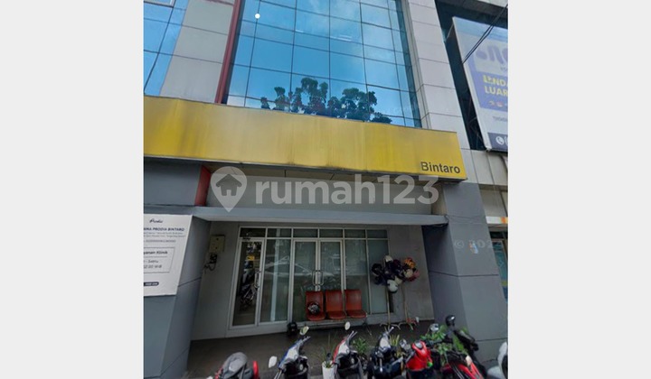 Bebas Banjir, Ruko, 3 Lantai Lokasi Strategis di Bintaro