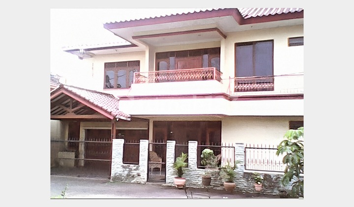 Rumah Bagus Lokasi Strategis di Duren Sawit, Jakarta Timur