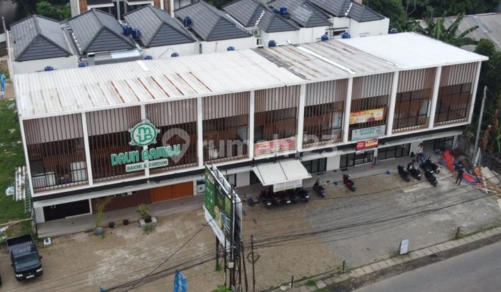 Ruko Baru 2 Lantai Area Strategis di Selatan Jakarta Ruko Baru 2 Lantai Area Strategis di Selatan Jakarta