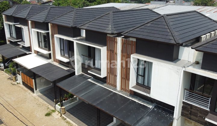 2-Storey Ready-to-Occupy Flood-Free House in South Jakarta