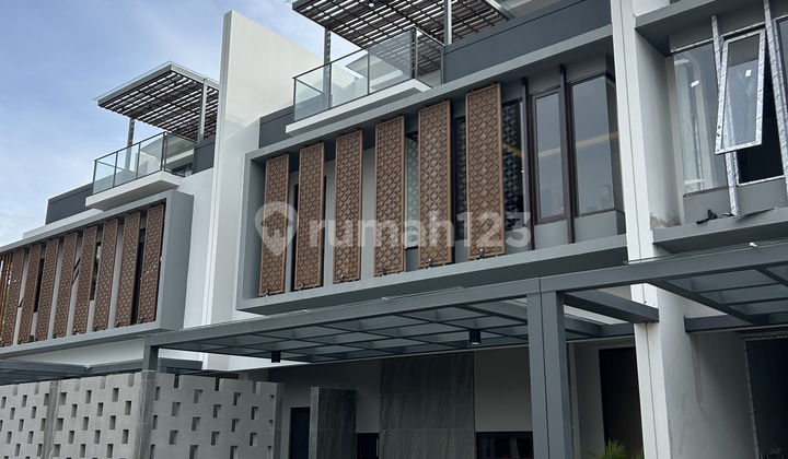 New 9M Wide 3-Story House. Free Tax & All Notary Fees New 9M Wide 3-Story House. Free Tax & All Notary Fees