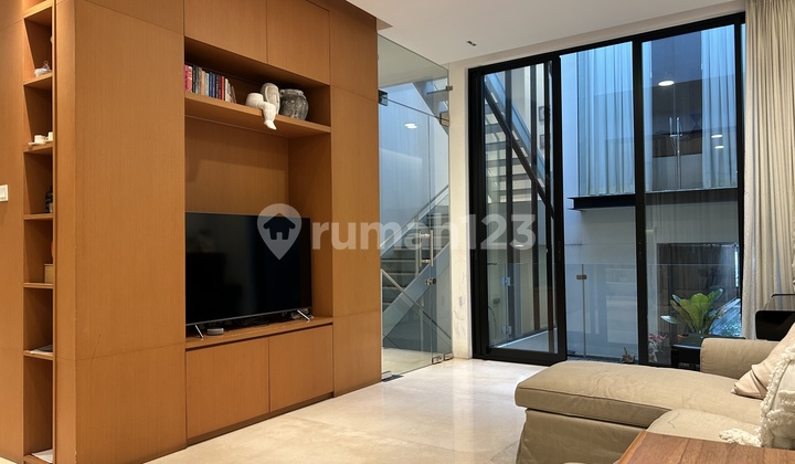 Rumah Muara Karang Ada Kolam Renang Full Furnish Bagus Banget 2