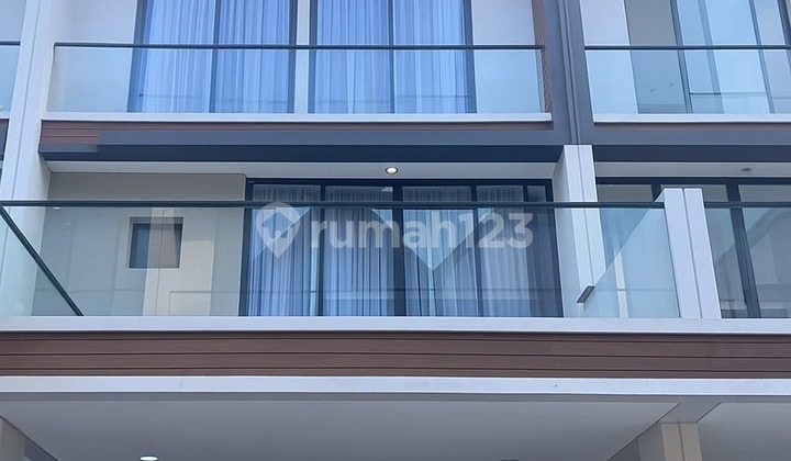 Pik 2 Osaka Residence Furnished Lebar 6 Bagus